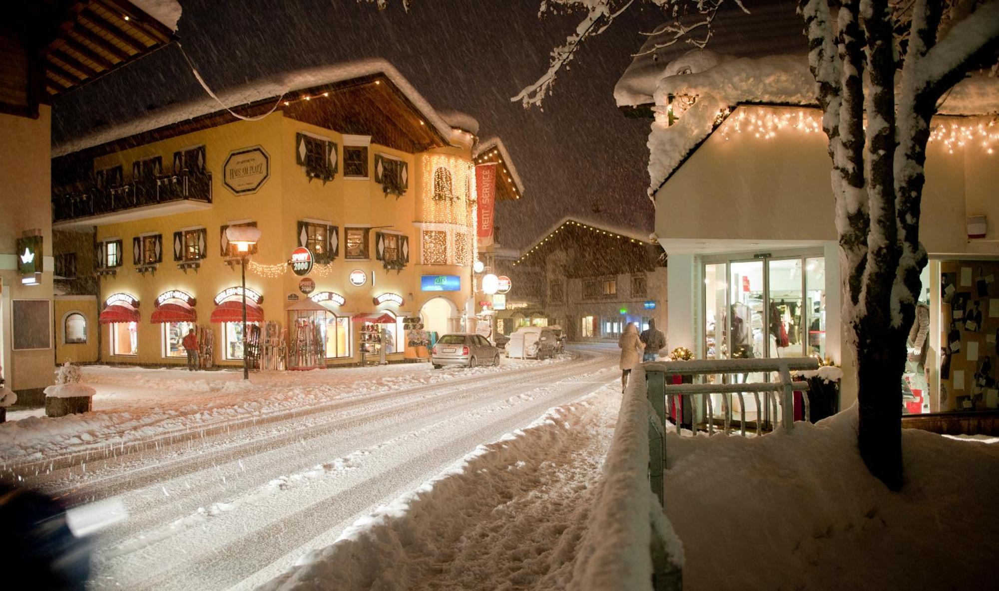 Apartamento Haus Am Platz - Weitgasser Altenmarkt im Pongau Exterior foto