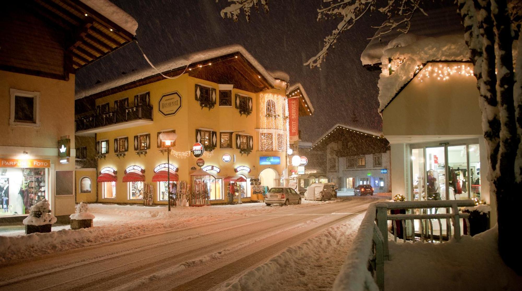 Apartamento Haus Am Platz - Weitgasser Altenmarkt im Pongau Exterior foto